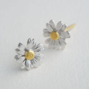 Alex Monroe Classic Daisy Stud Earrings (Silver & Gold)