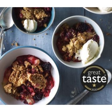 Cook Bramley Apple & Blackberry Crumble Serves 6