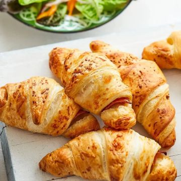 Fieldfare Ham & Cheese Croissant