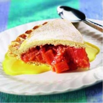 Lime Tree Rhubarb Family Pie 