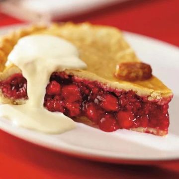 Lime Tree Raspberry & Apple Family Pie 