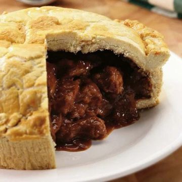 Lime Tree Beef & Ale Medium Pie