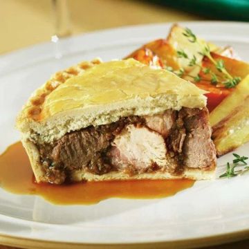 Lime Tree Game & Red Wine Medium Pie