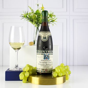 Louis Guntrum Niersteiner Findling Scheurebe Beerenauslese 1976 White Wine 75cl